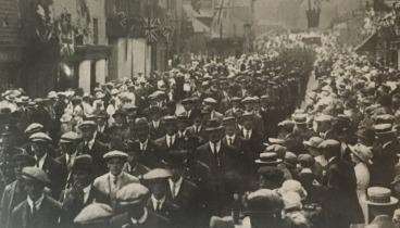Tonbridge celebrates Armistice Day in 1918