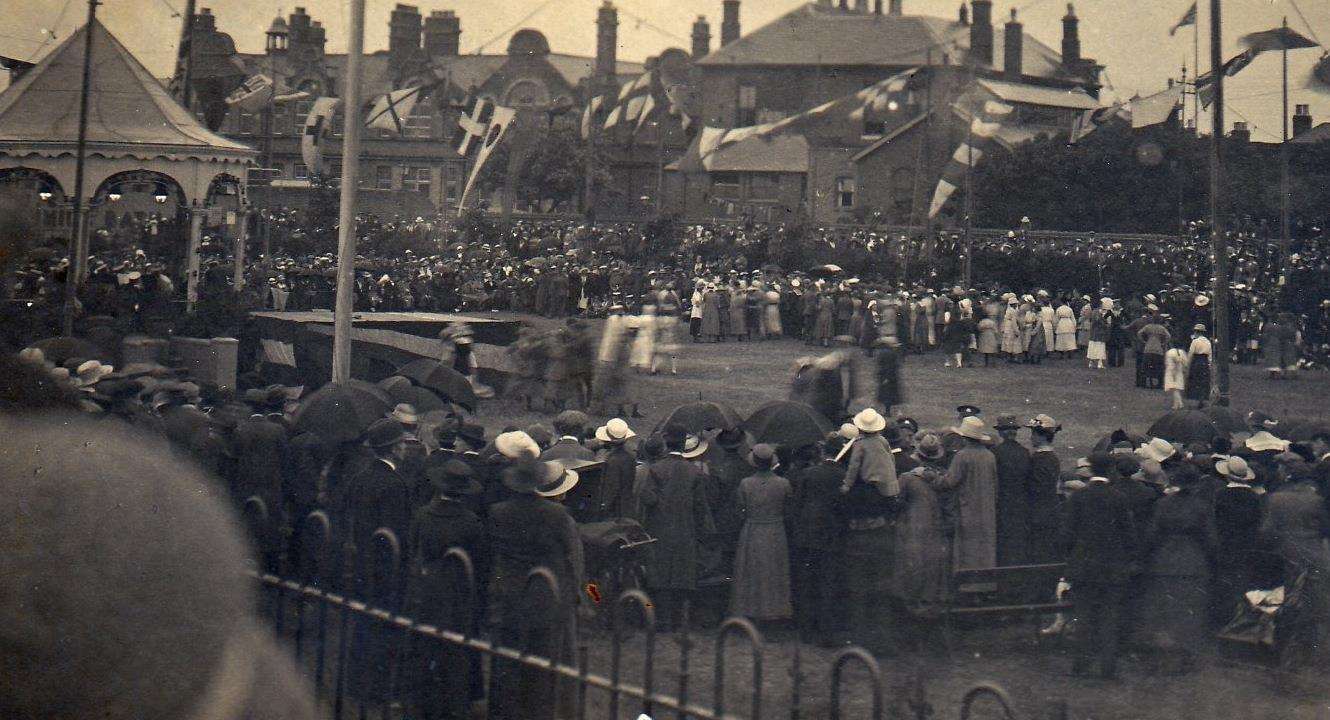 Preparations for a dance to celebrate the end of the First World War