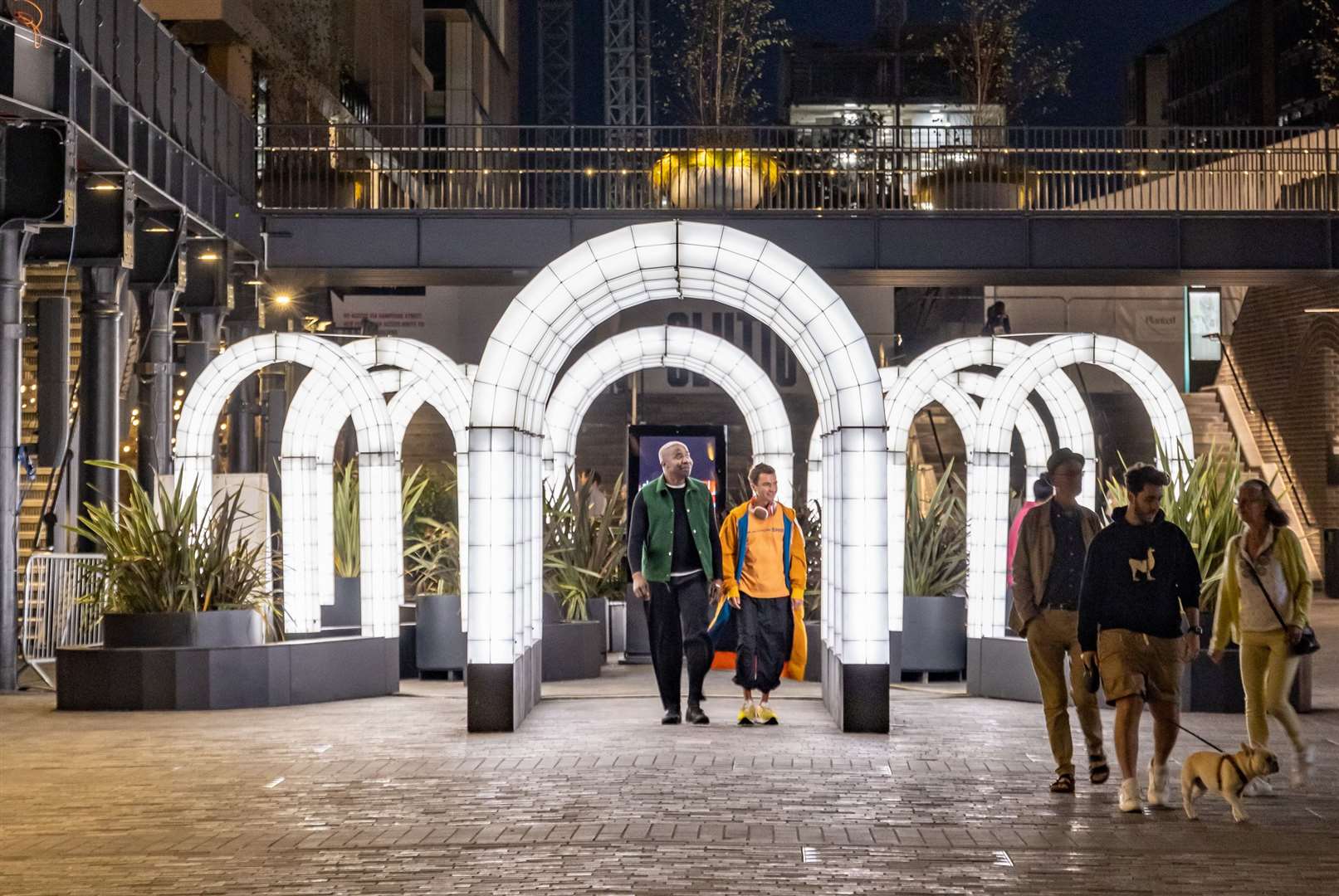 Modern Design Review x Super Nature presents ‘The Illuminated Garden featuring Super Nature Tv’ in Coal Drops Yard, for London Design Festival 2021
