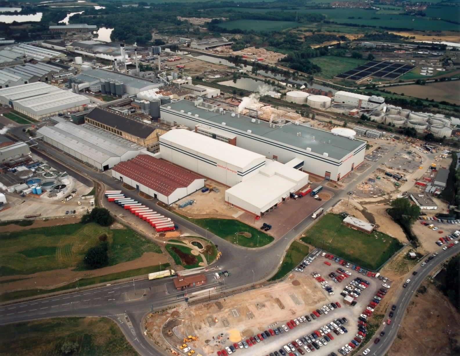 The massive Aylesford Newsprint site pictured in 1995.