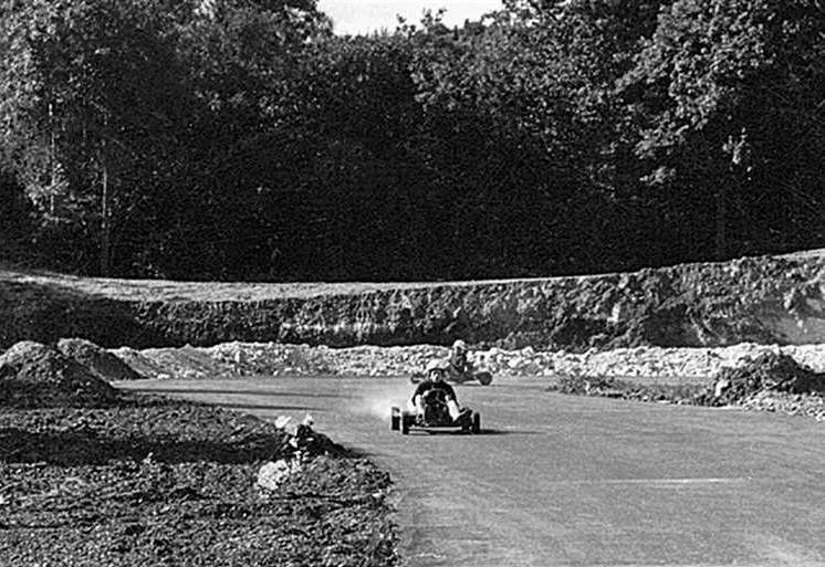 The original Buckmore Park circuit was built in the early 1960s as a project for businessman Cecil Whitehead, a supporter of the Scouts