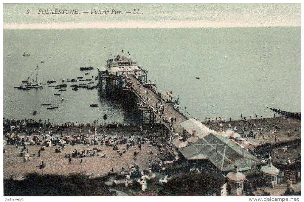 A postcard picturing what was once the Victoria Pier at Folkestone