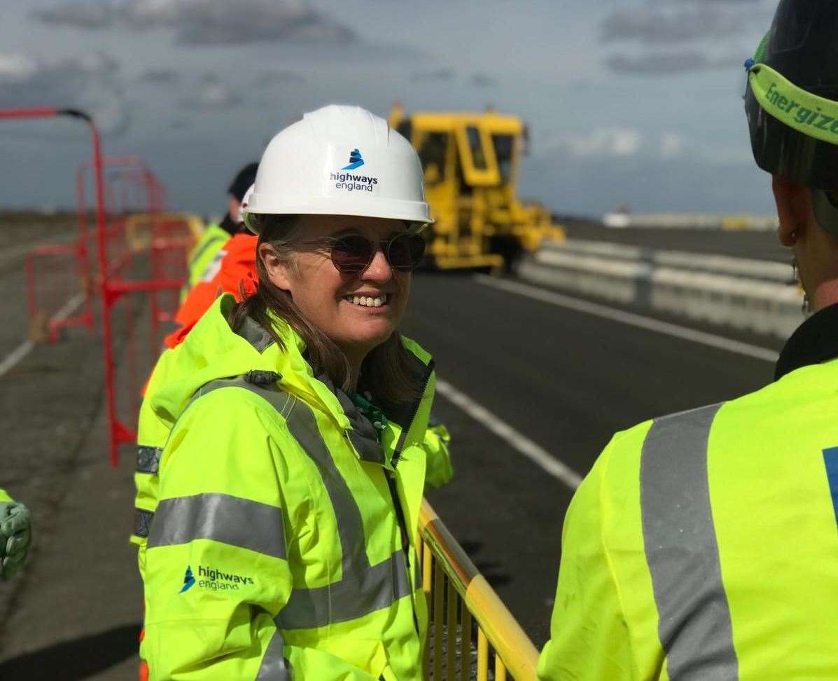 During her visit to Kent, MP Rachel Maclean watched a demonstration of the new Operation Brock barrier at Manston Airport
