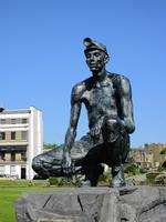 Waiting Miner statue, Dover