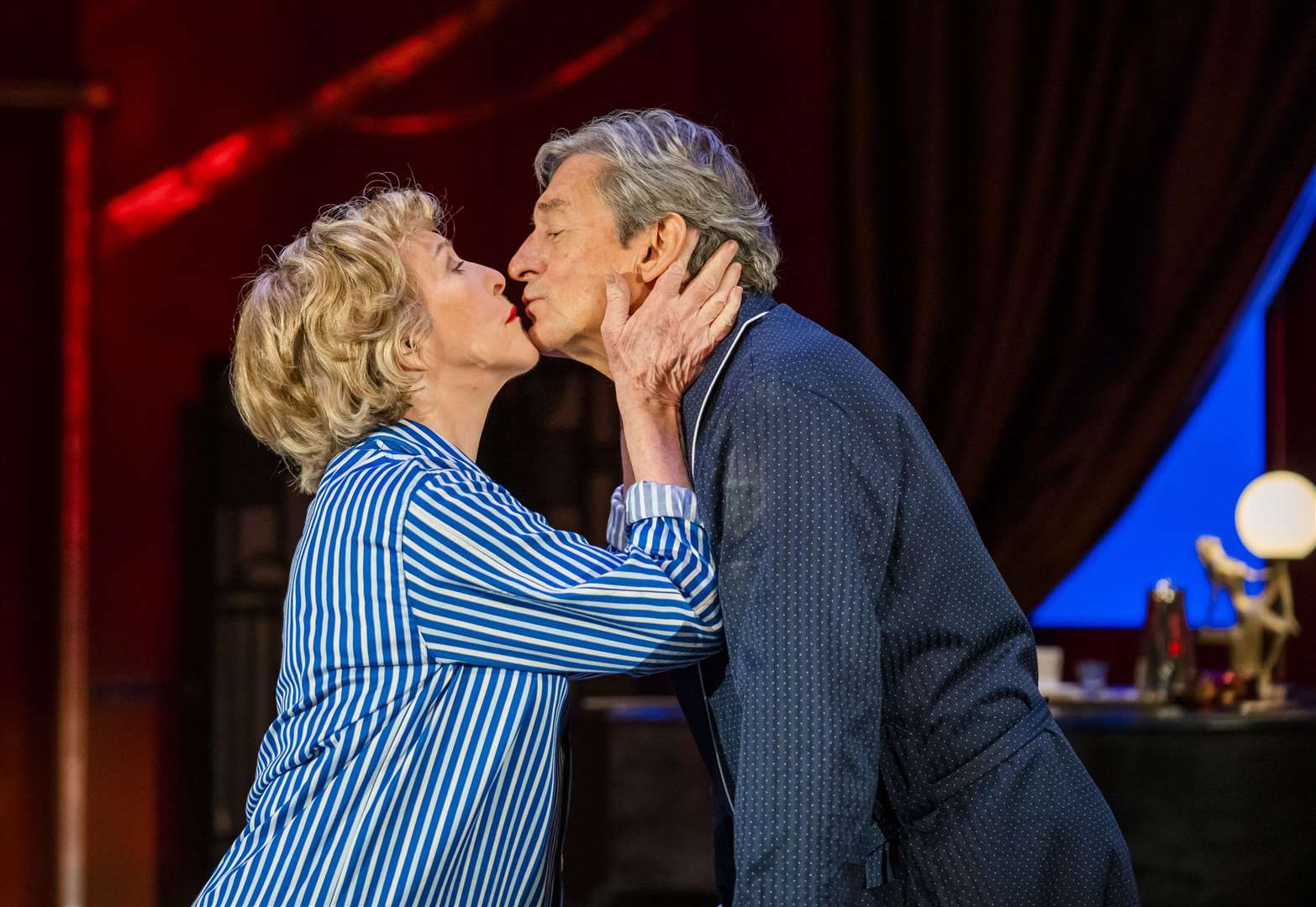 Nigel Havers And Patricia Hodge Star In Noel Coward S Private Lives At The Marlowe Theatre