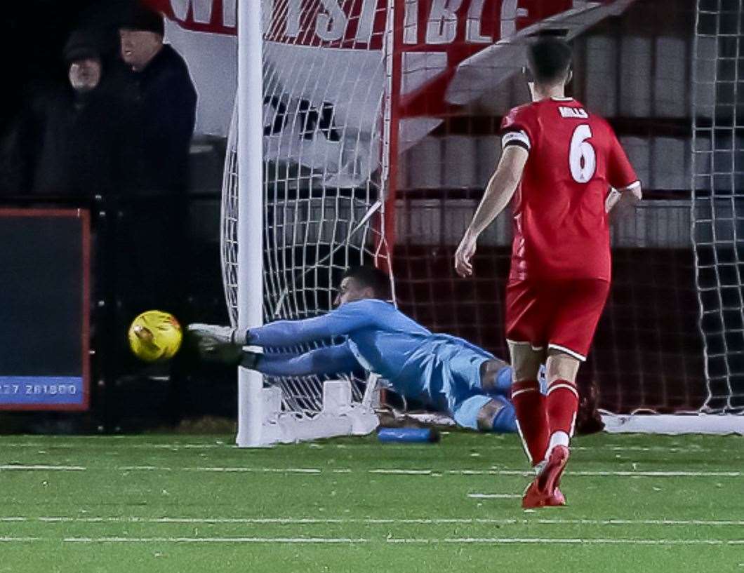 Dan Eason saves. Picture: Les Biggs