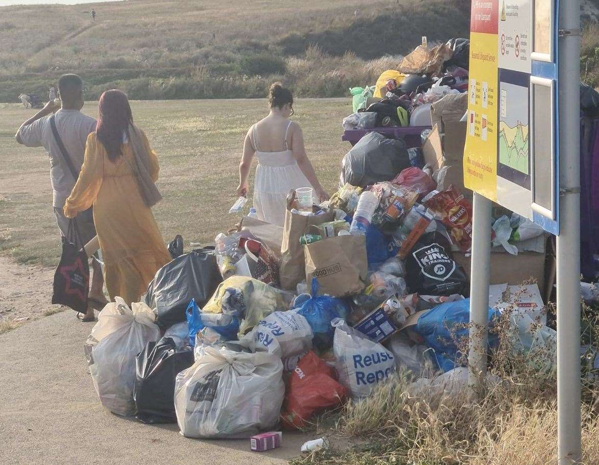 Bin lorries have been unable to collect rubbish at Botany Bay due to narrow roads nearby being blocked by parked cars. Picture: Lauren Woodward