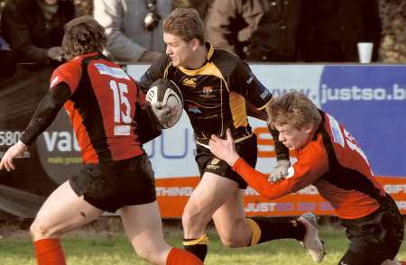 Gert de Kock drive forward for Canterbury against Barking