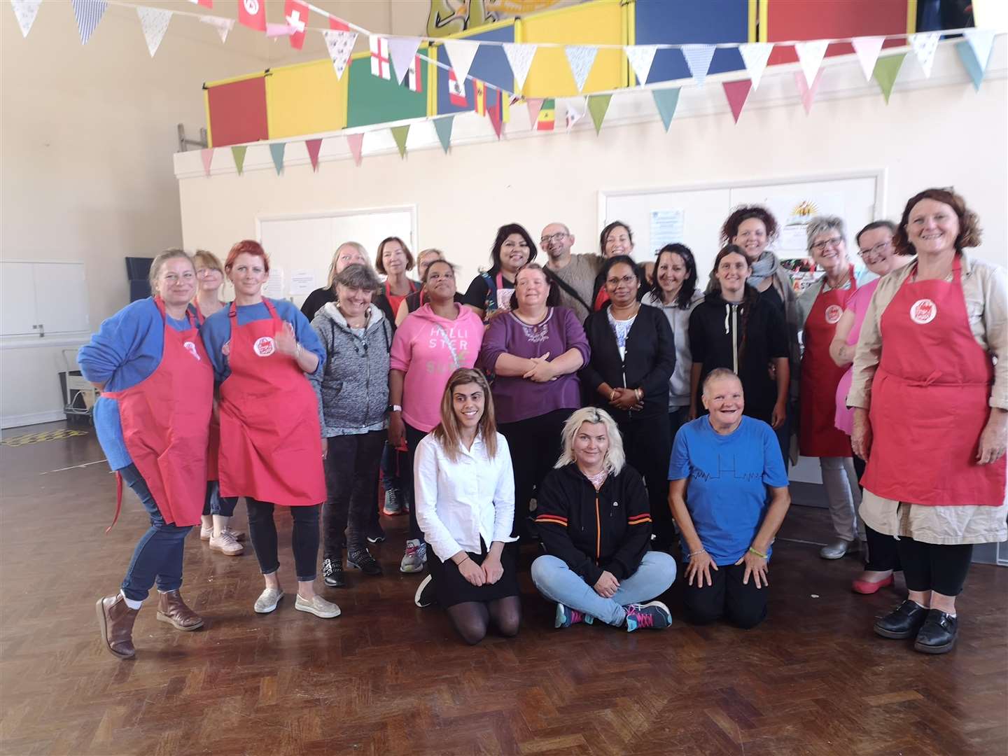 Annie the volunteers and budding cooks (4481727)