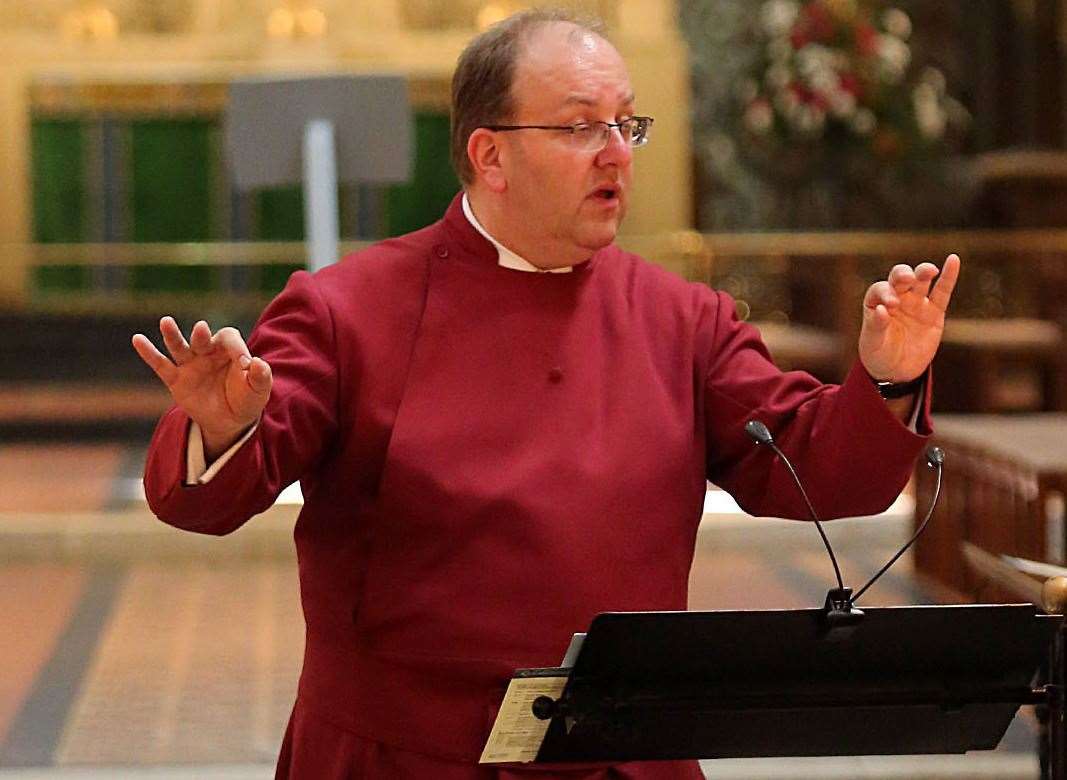 Former director of music at Rochester Cathedral, Scott Farrell
