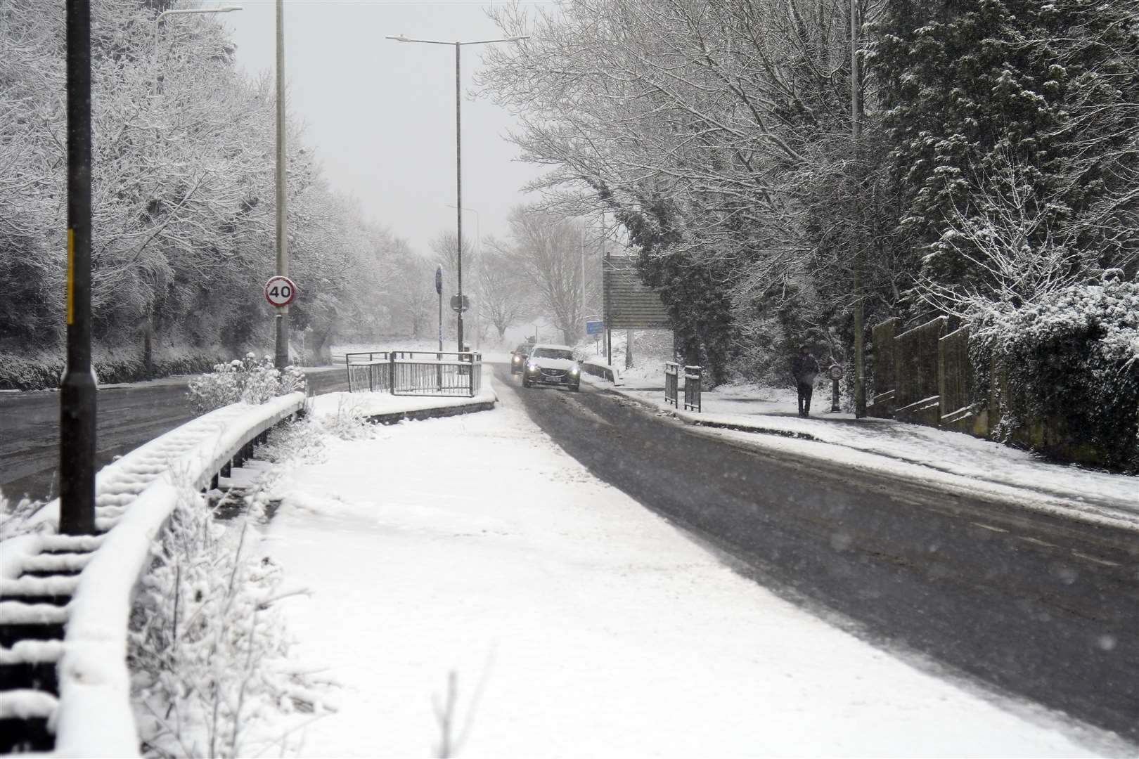 Towns do not have to be knee-deep in snow for it to be declared a white Christmas, says William Hill