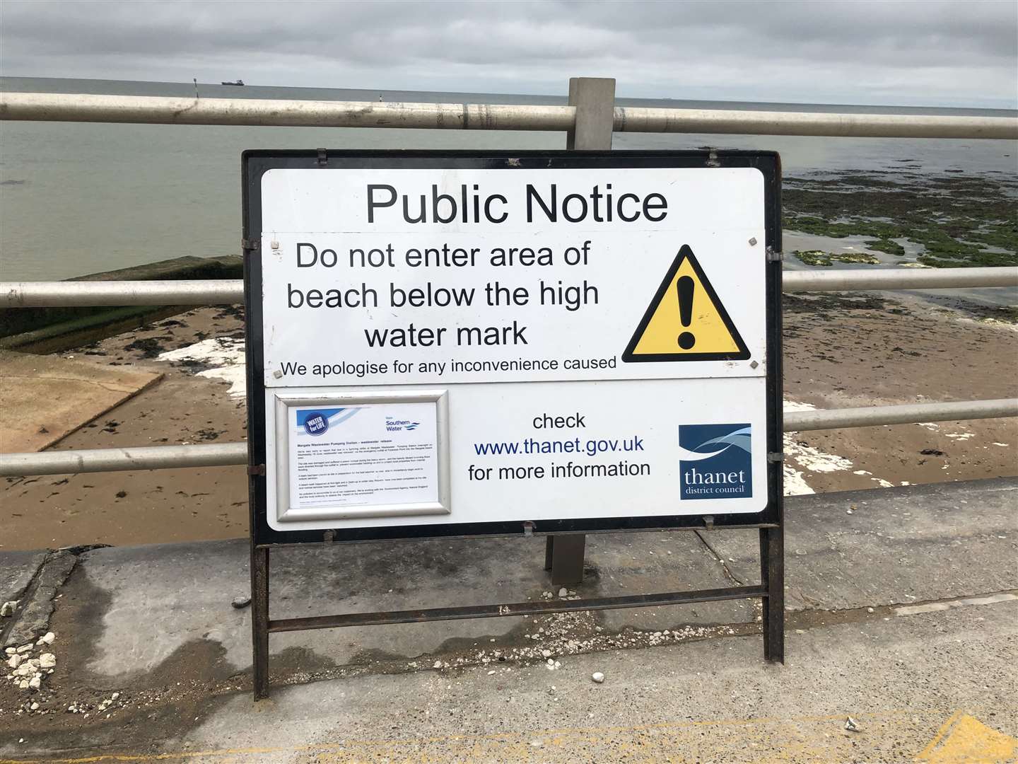 Signs have been placed around Walpole tidal pool warning swimmers not to enter the sea. Picture: Tim Garratt