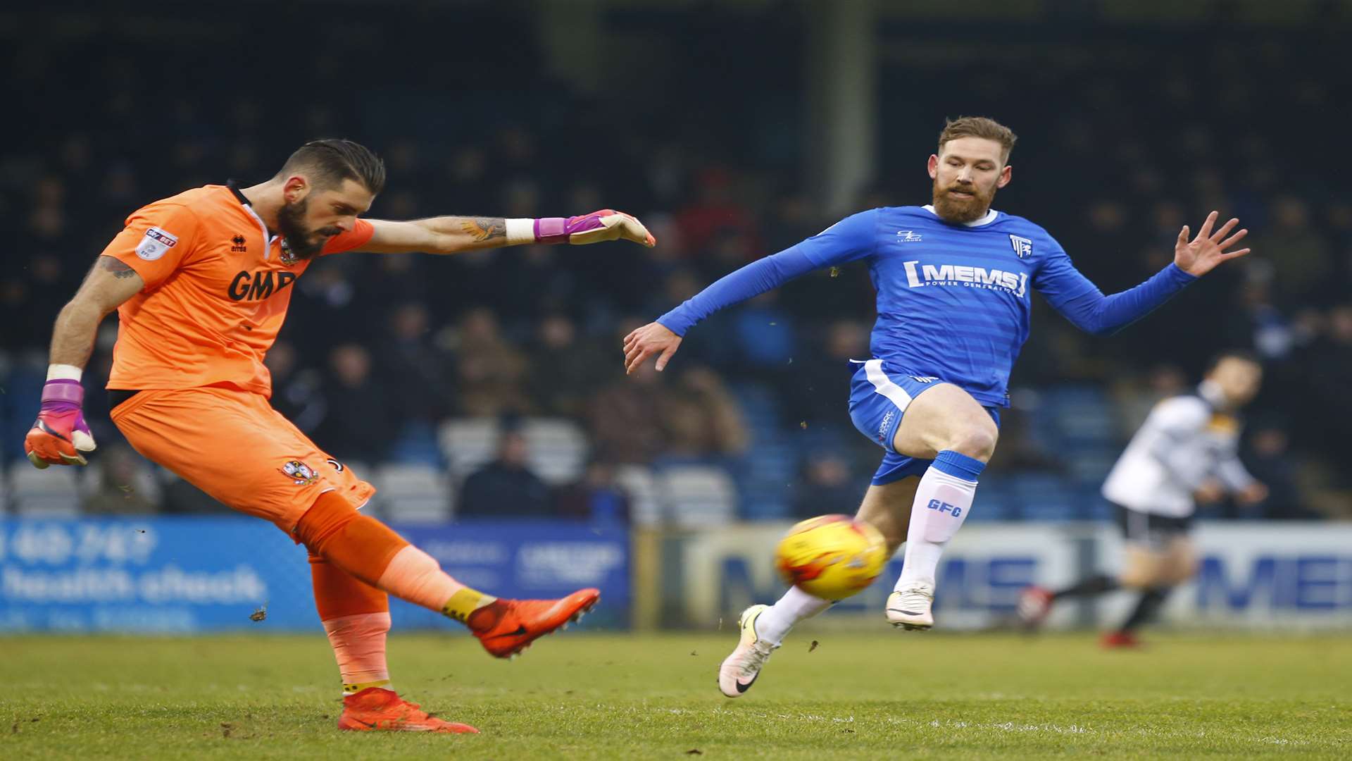 Scott Wagstaff putting Vale keeper Leonardo Fasan under pressure Picture: Andy Jones