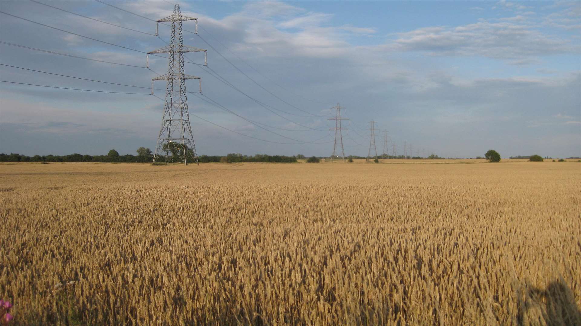 Richborough pylon project comes one step closer