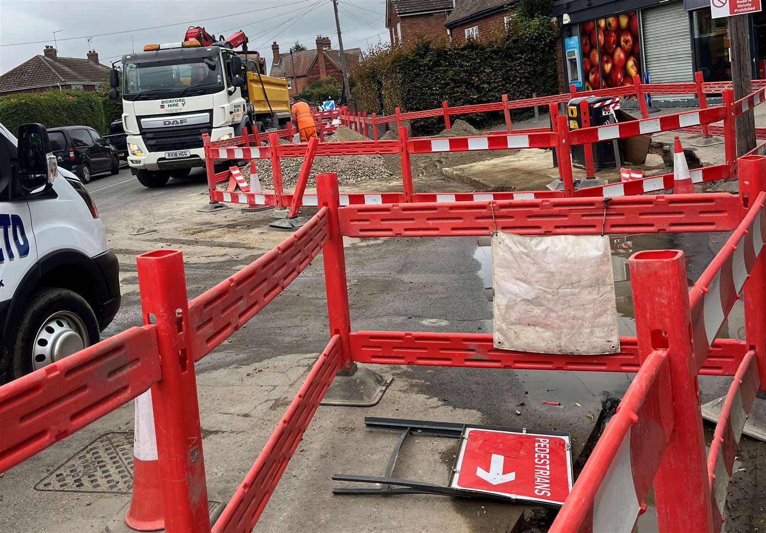 The leak in Pound Lane, East Peckham, has also been fixed