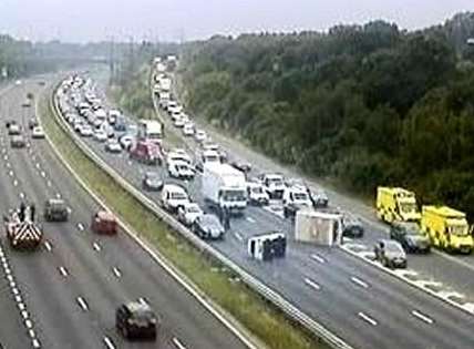 Chaos after caravan overturns on A2 near Dartford Heath