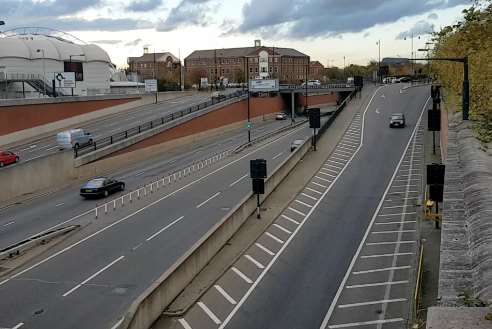 Vehicles approaching the tunnel