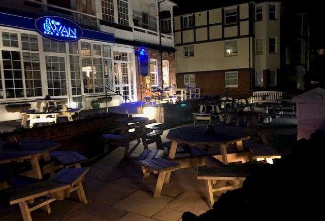 Not designed for chilly December evenings, there is a huge seating area at the front of The Swan which, with its sea view, must be incredibly popular in the summer