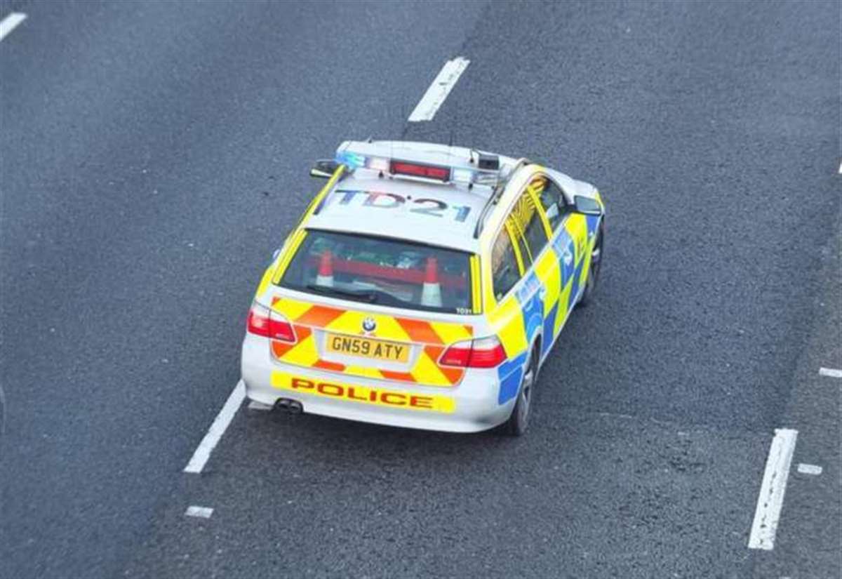 M26 closed coast bound between M25 and M20 following serious crash