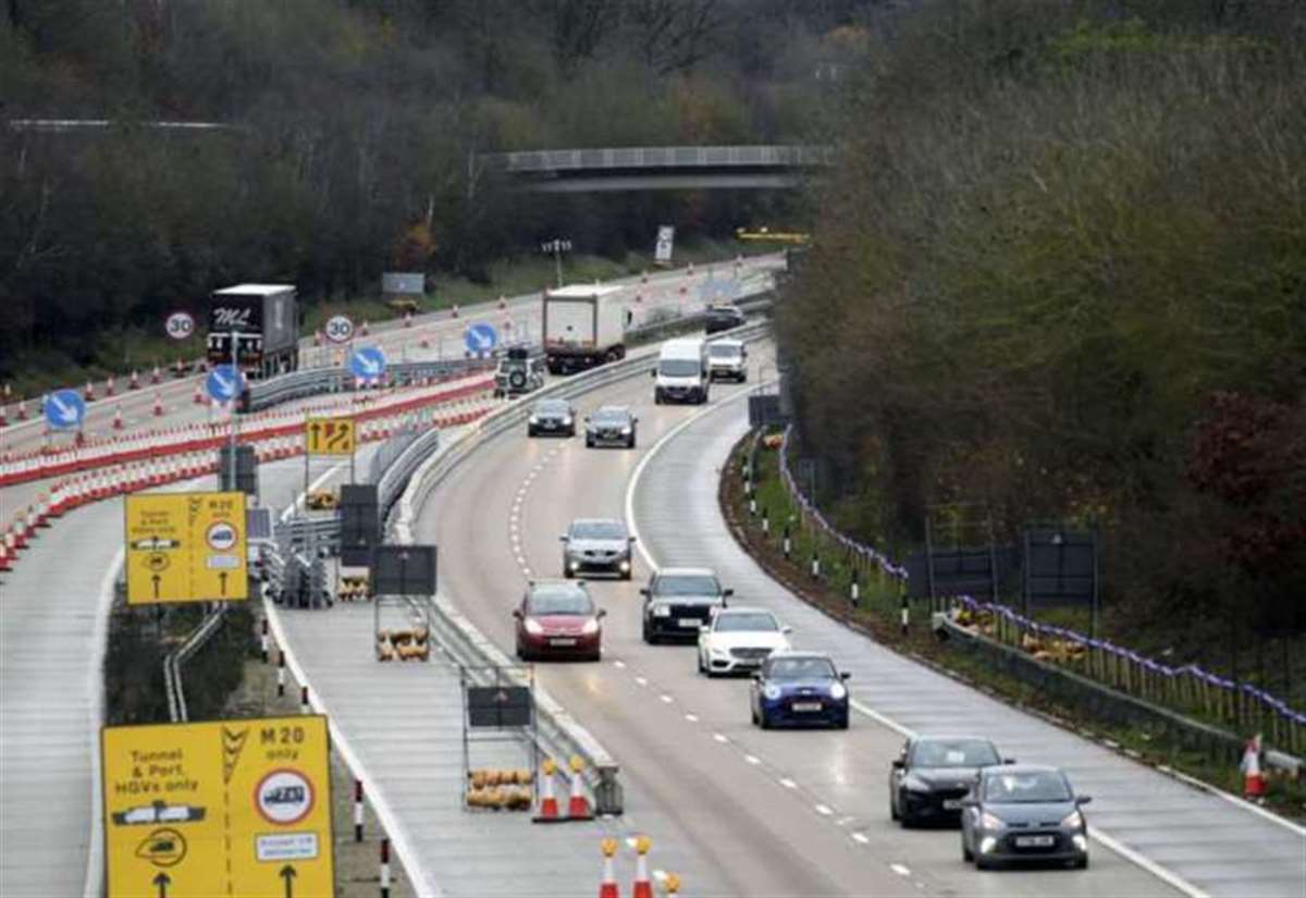 M20 to close tonight between Ashford and Maidstone for Operation Brock