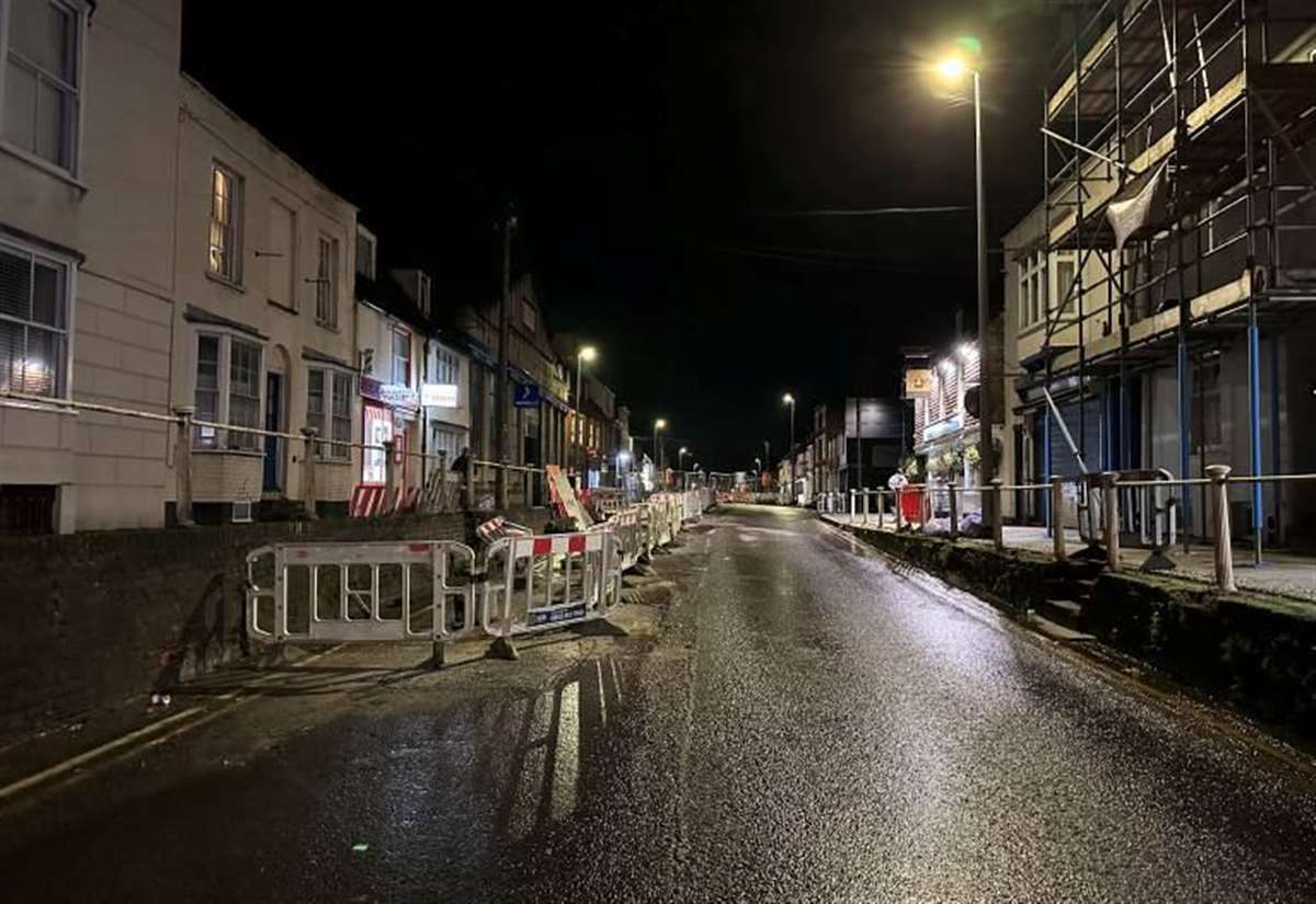 A28 Wincheap Canterbury remains closed as SGN carries out