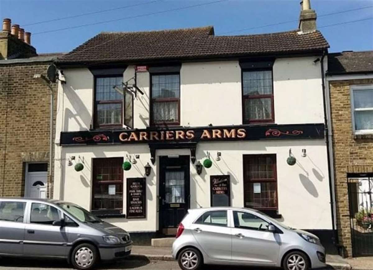 Almost 40 pubs for sale in Kent on Right Move