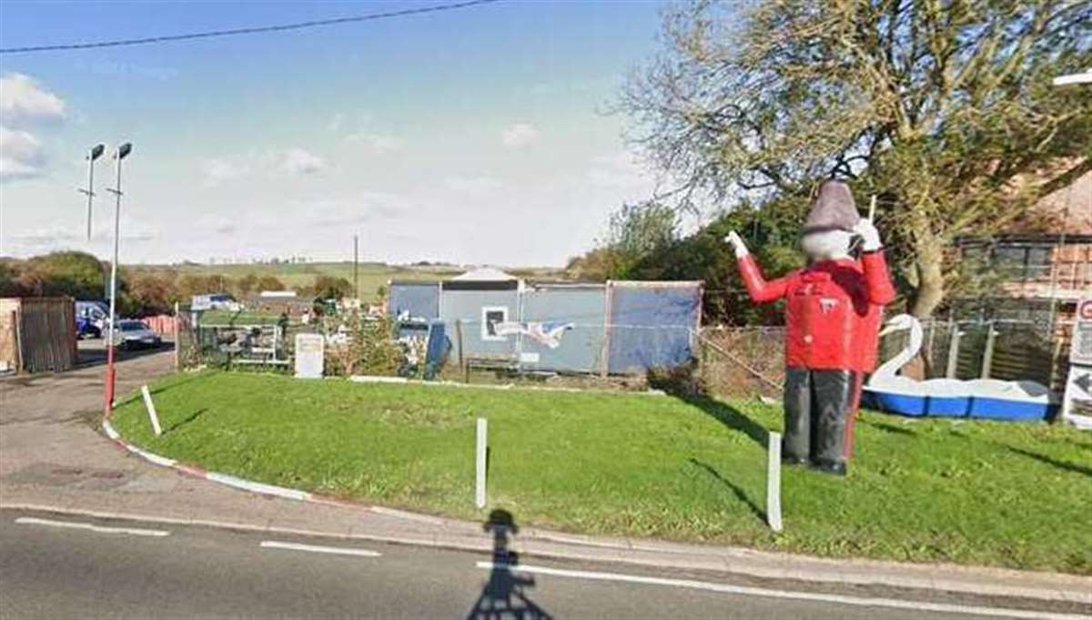 Sheppey s Diamond Aquatics opens at Leysdown garden centre selling