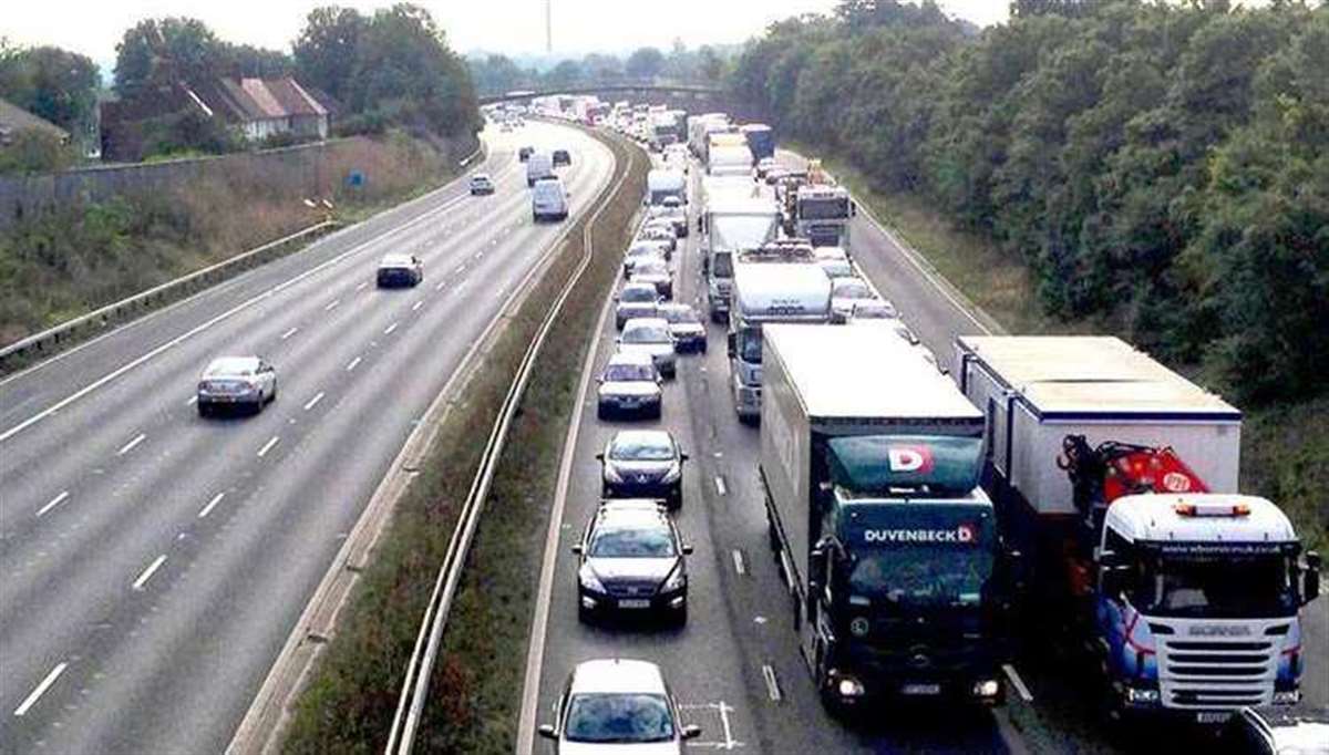 M26 closed from Junction 2a Wrotham to M25 Junction 5 at Sevenoaks