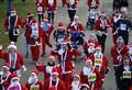 Hundreds take part in festive fun run