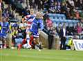 Wright extends Gills stay