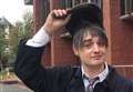 Warrant issued for Pete Doherty's arrest