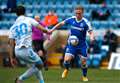 'The best in League 1' - Gills boss salutes skipper ahead of his Fleetwood return 