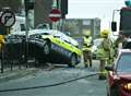 5 hurt as 999 police car crashes