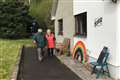 Grandfather walks 91 laps around bungalow on 91st birthday to raise cash for NHS