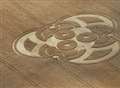 Mystery of crop circle in Kent feld