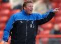 Gills boss refusing to rush striker hunt