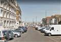 Man stabbed in seafront mugging