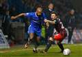 Report: Gills hold the leaders 