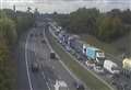 M25 delays clears after crash sees ‘trailer go over centre barrier’