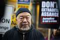 Artist Ai Weiwei stages silent protest against Julian Assange extradition