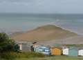 Controversial oyster racks to go on iconic stretch of beach?