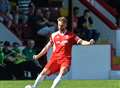 Defender Franks leaves Welling