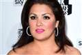 Russian soprano Anna Netrebko distances herself from Putin