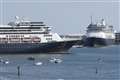 Coronavirus: Passengers disembark from cruise ships in Florida