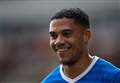 Gills defender agrees to stay