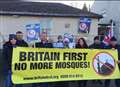 Money pledge to counter anti-mosque protesters 