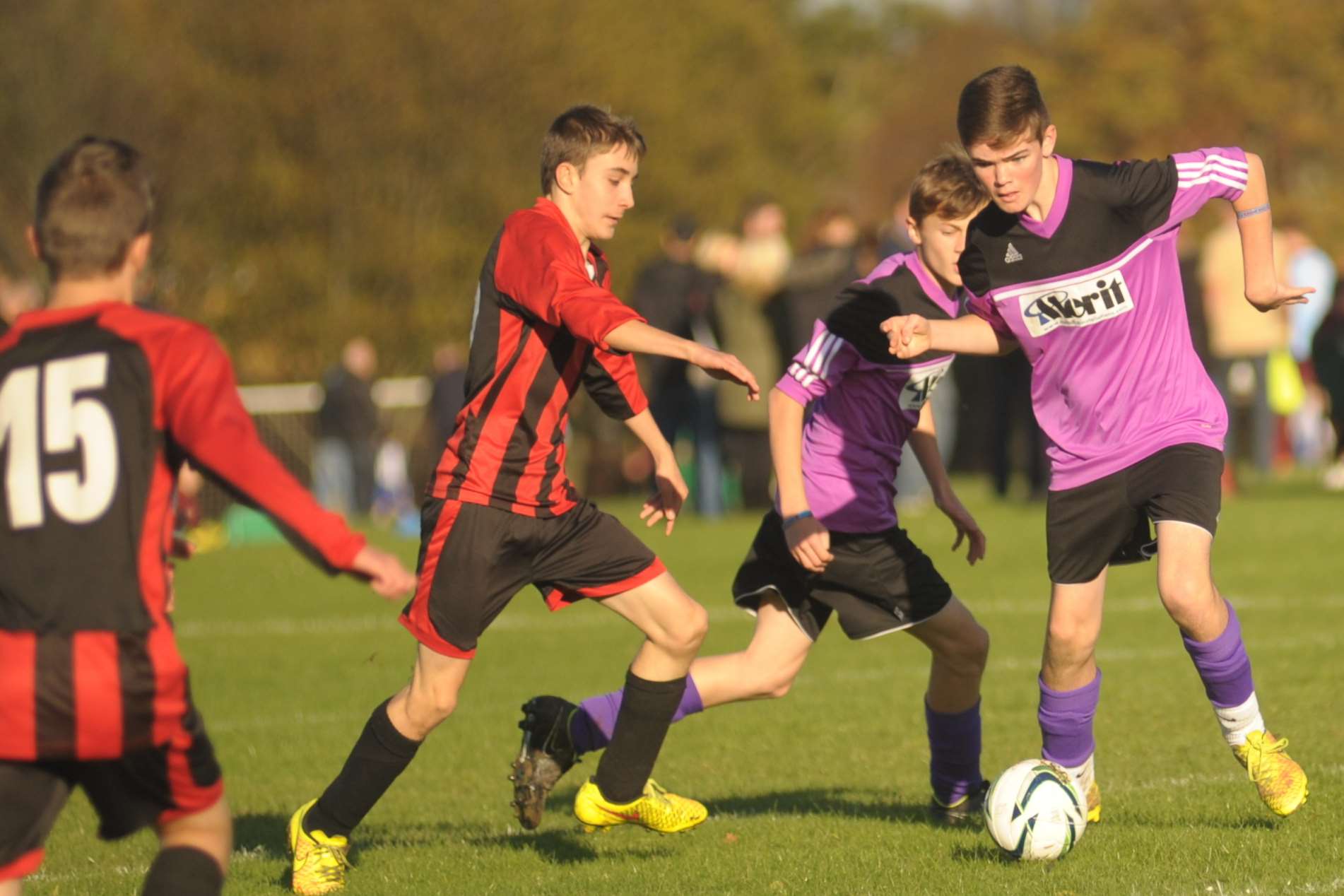 Rainham Kenilworth in possession against Meopham Colts Picture: Steve Crispe