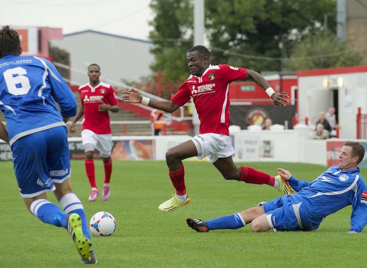 Anthony Cook rides a tackle during Ebbsfleet's second qualifying round win over Hythe Picture: Andy Payton