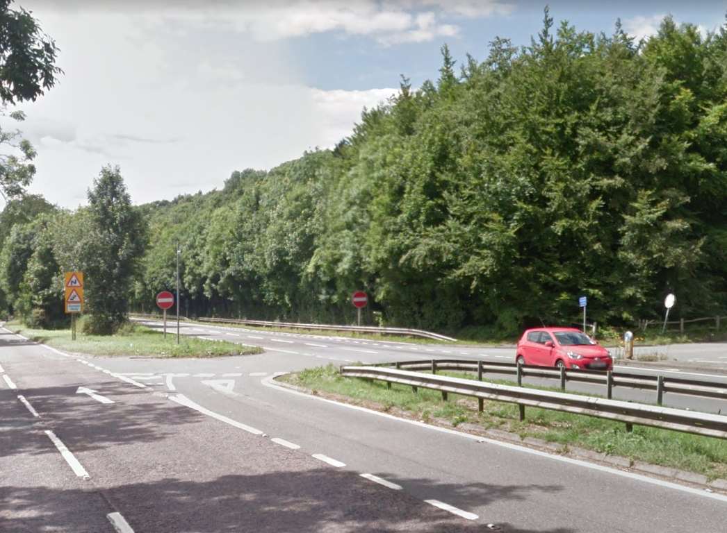 Delays on Detling Hill after crash