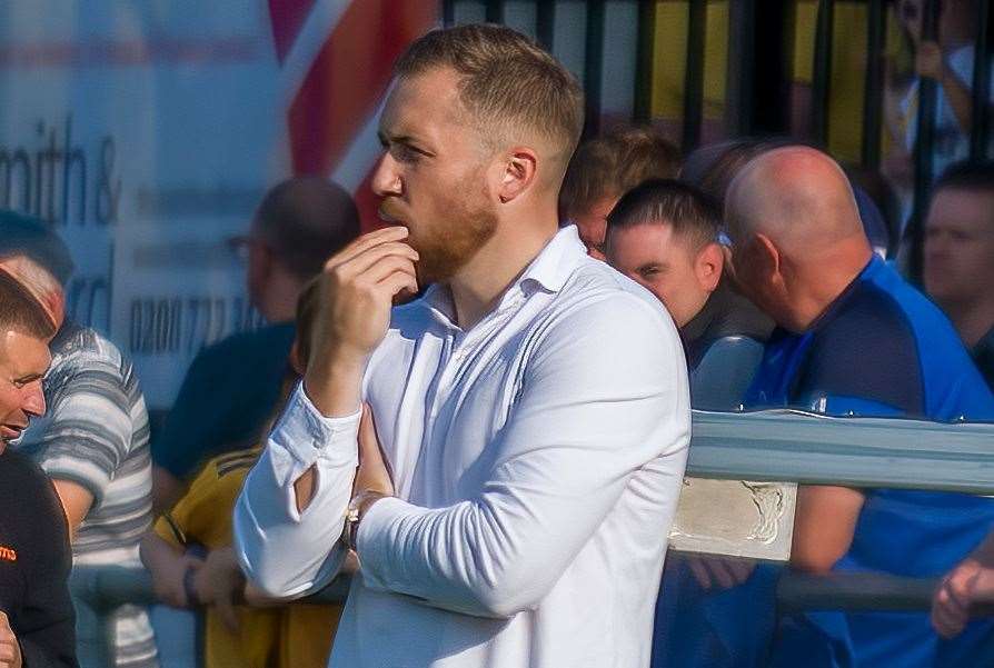 Ebbsfleet manager Harry Watling. Picture: Ed Miller/EUFC